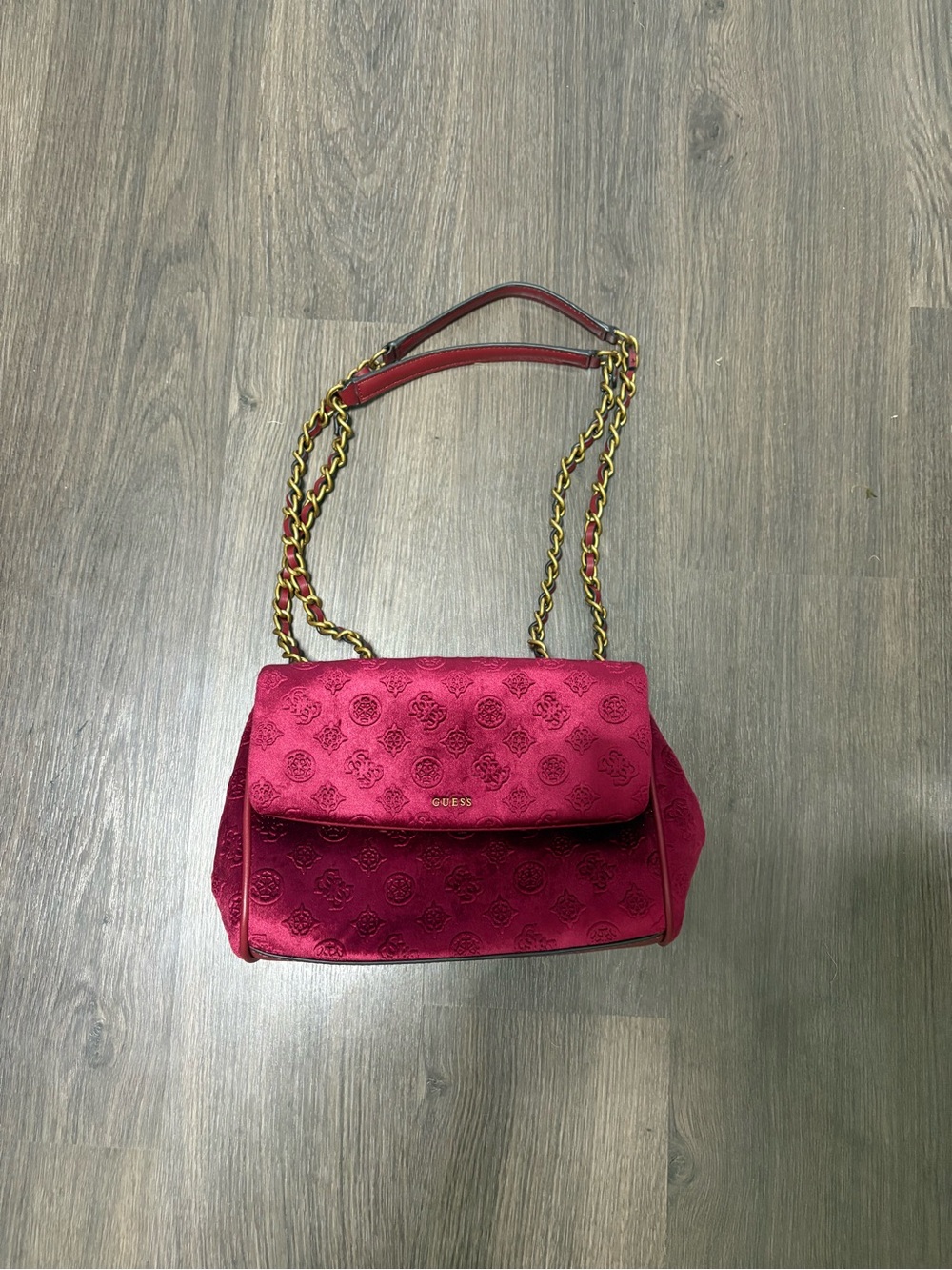 GUESS Red Quilted Monogram Chain Shoulder Bag